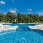 Macini-4 By Interhome Zminj