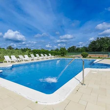 Macini-4 By Interhome Apartamento