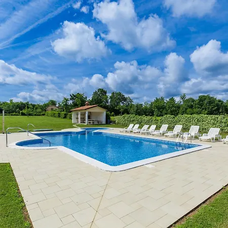 Apartamento Macini-4 By Interhome