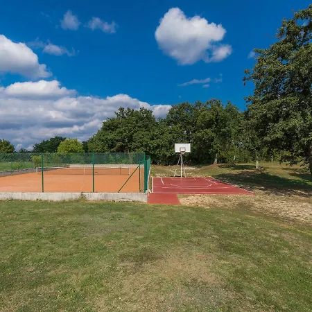 Macini-4 By Interhome *