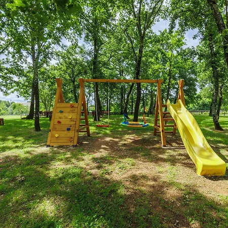 Macini-4 By Interhome *