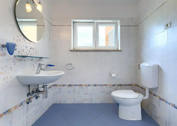 Macini-4 By Interhome